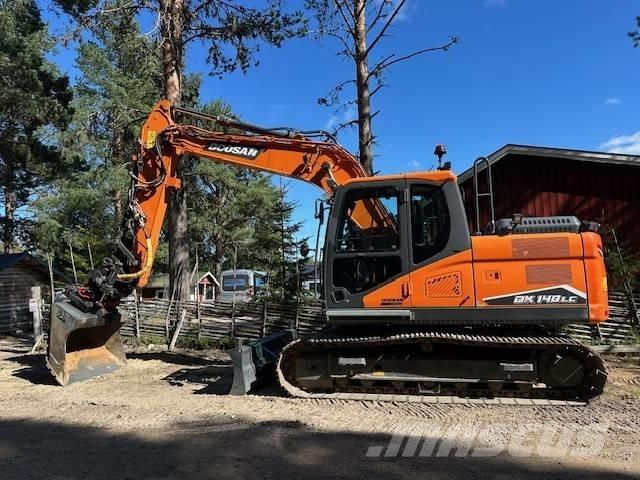 Doosan DX 140 LC Telakaivukoneet