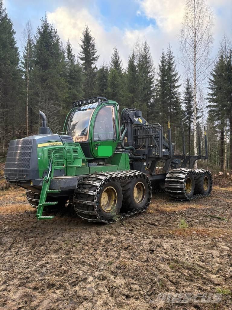 John Deere 1210G Kuormatraktorit