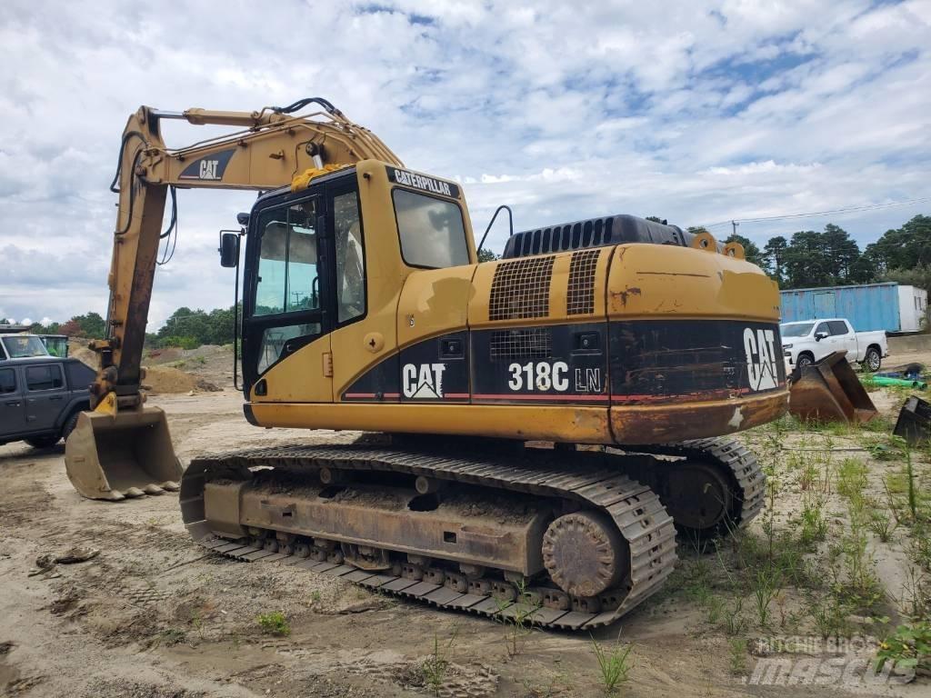 CAT 318 C LN Telakaivukoneet