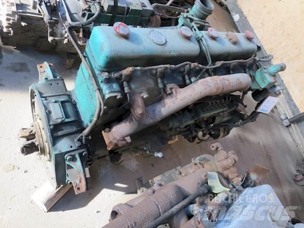 Scania 110 Moottorit