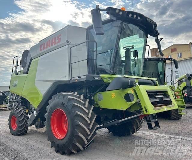 CLAAS TRION 530 Leikkuupuimurit