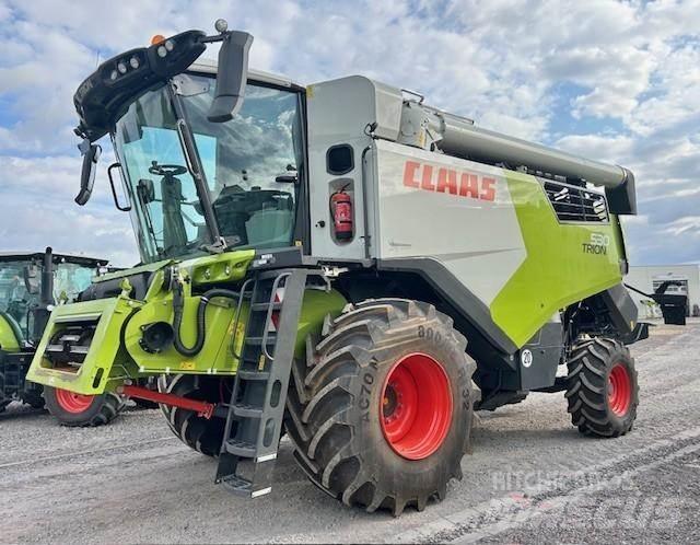 CLAAS TRION 530 Leikkuupuimurit