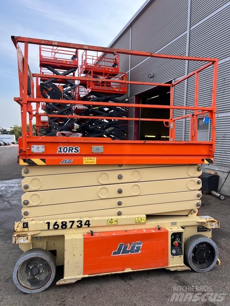 JLG 10 RS Saksilavat