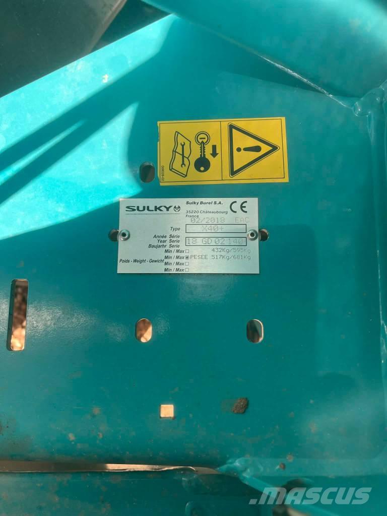 Sulky X40+ Kuivalannan levittimet