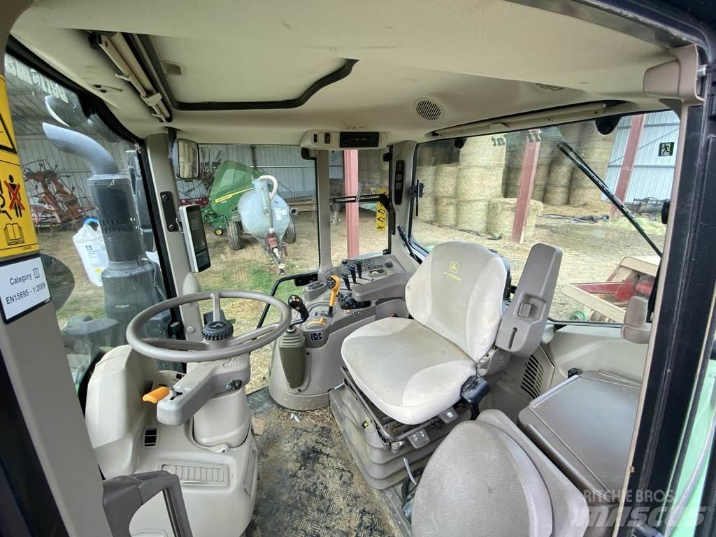 John Deere 6100 M Traktorit