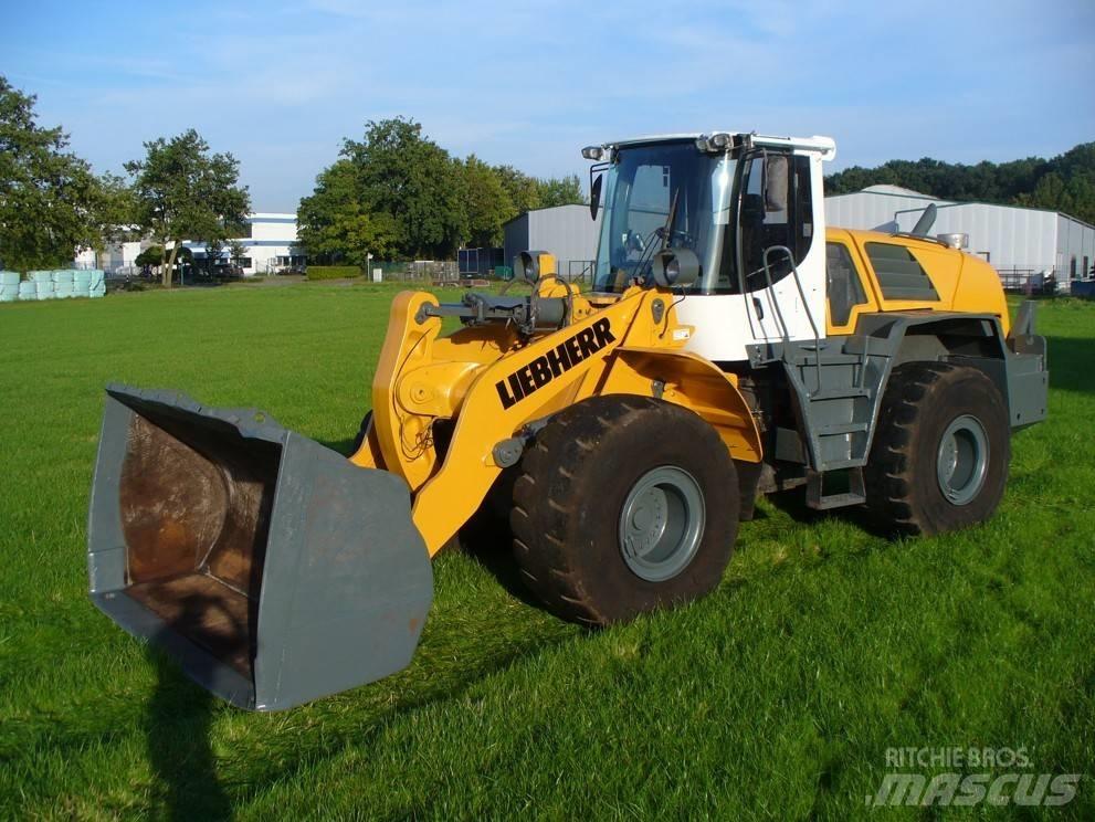 Liebherr L 566 Pyöräkuormaajat