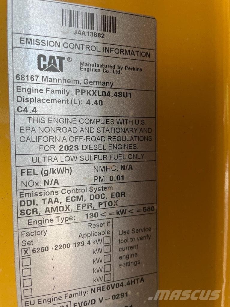 CAT MH3024 Jätteenkäsittelijät