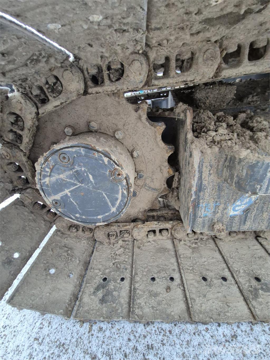 CASE CX90D Midikaivukoneet 7t - 12t