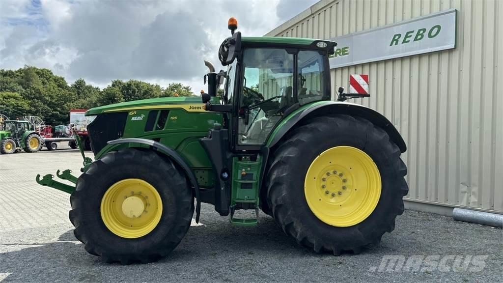 John Deere 6R195 Traktorit