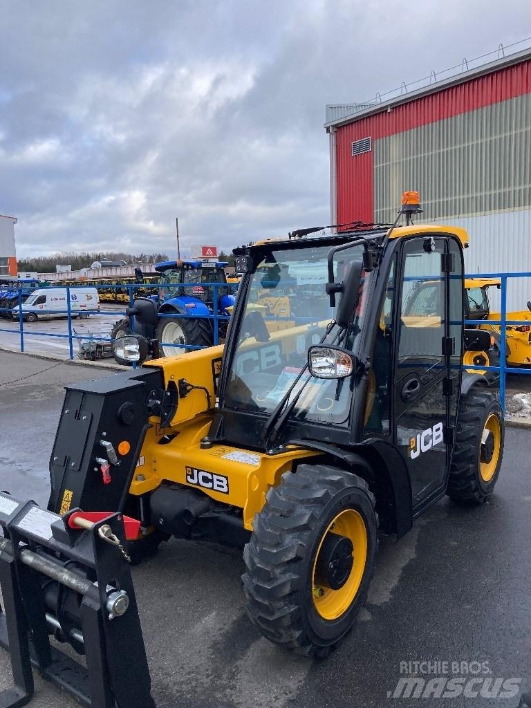 JCB 514-40 Agri Maatalouskurottajat