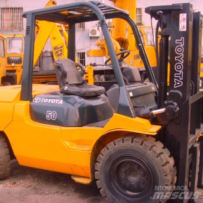 Toyota FD 50 Dieseltrukit