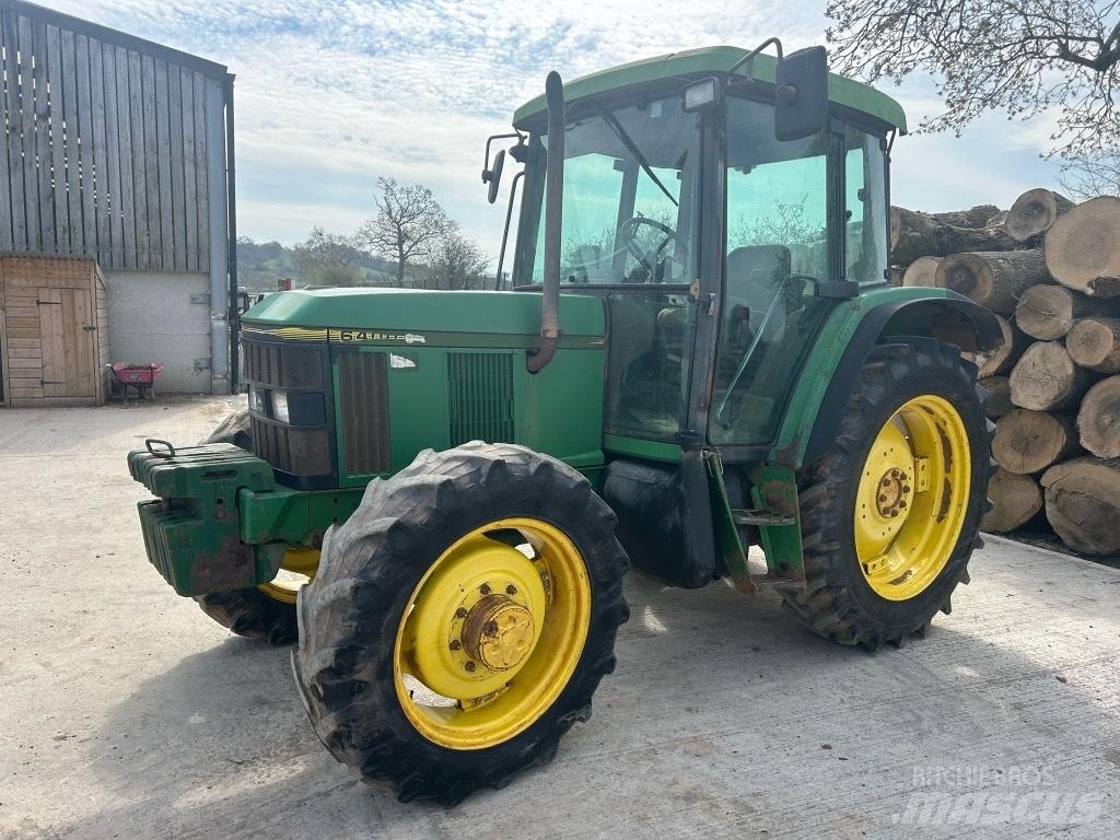 John Deere 6400 Taajamatraktorit