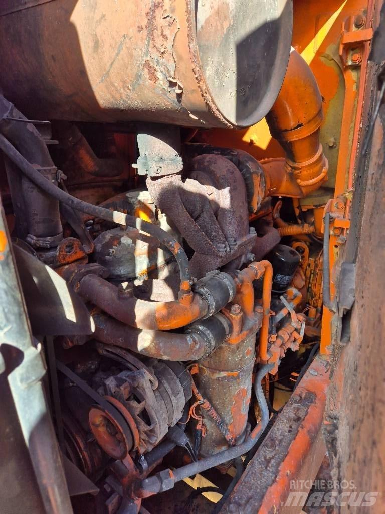 Hitachi FR 130 Pyöräkuormaajat