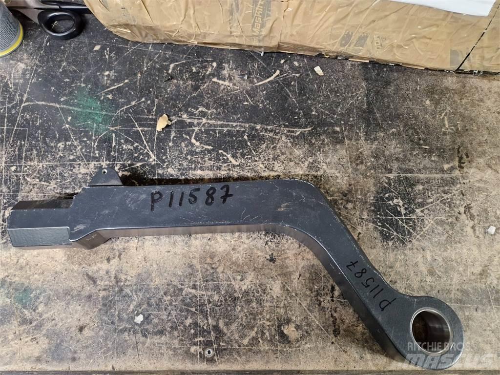 Ponsse P11587 Kuormatraktorinosturit