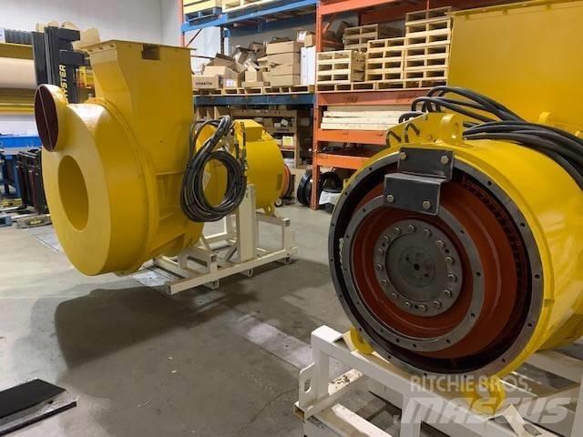 Komatsu 830 E Dumpperit