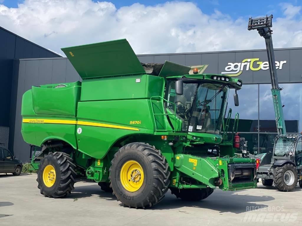 John Deere S670 4x4 Leikkuupuimurit