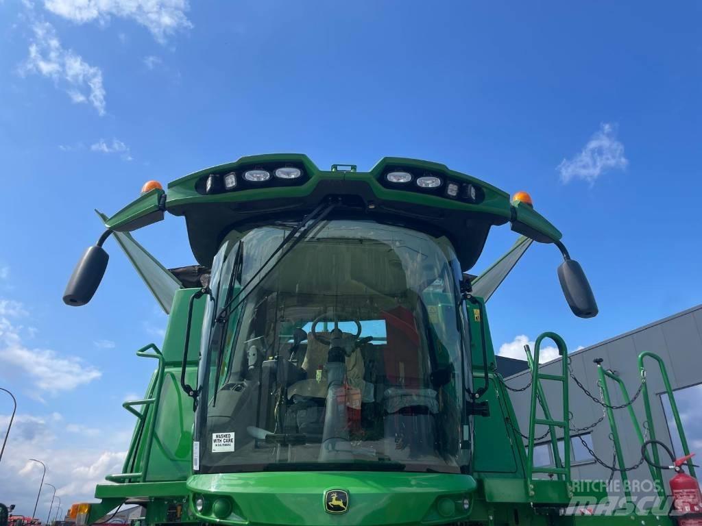 John Deere S670 4x4 Leikkuupuimurit