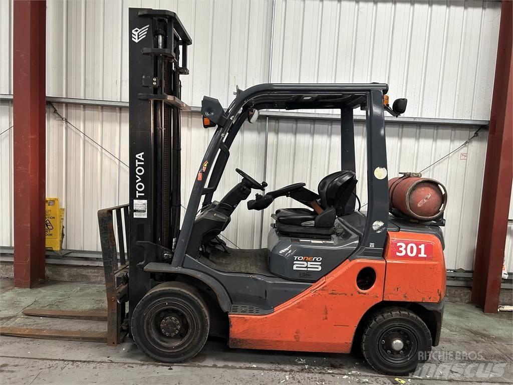 Toyota 02-8FGF25 Nestekaasutrukit