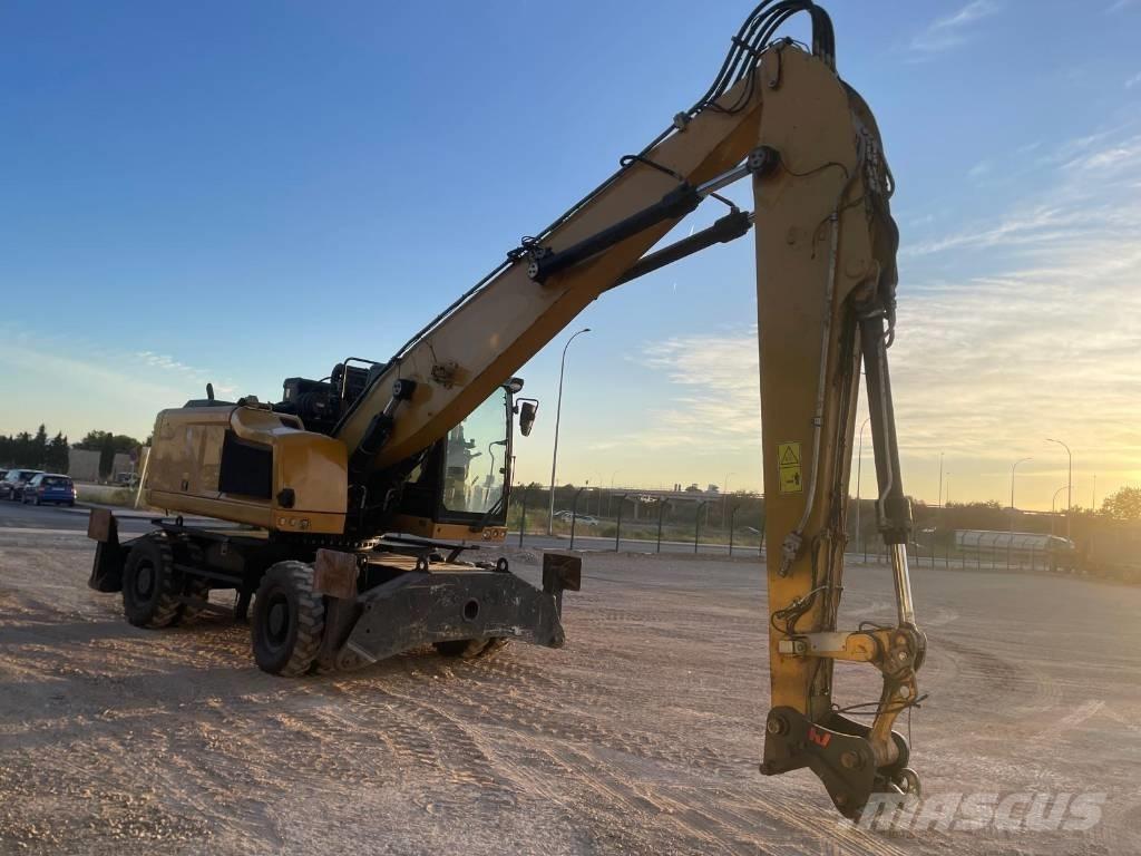 CAT MH 3022 Jätteenkäsittelijät
