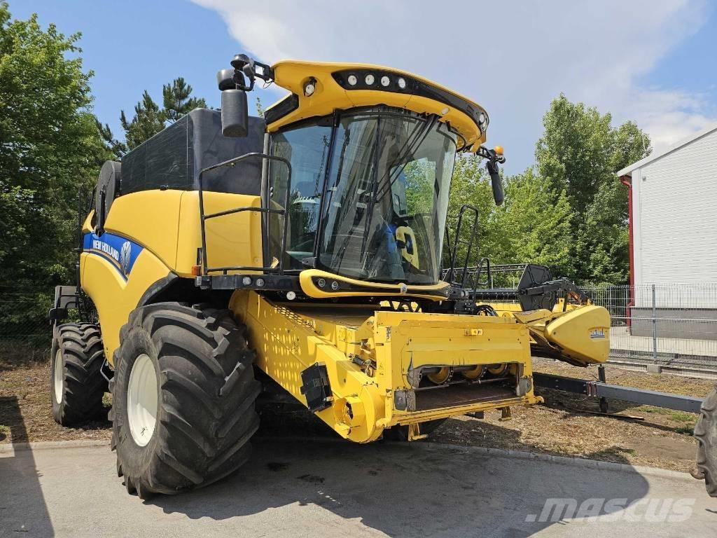 New Holland CX8.70 Leikkuupuimurit