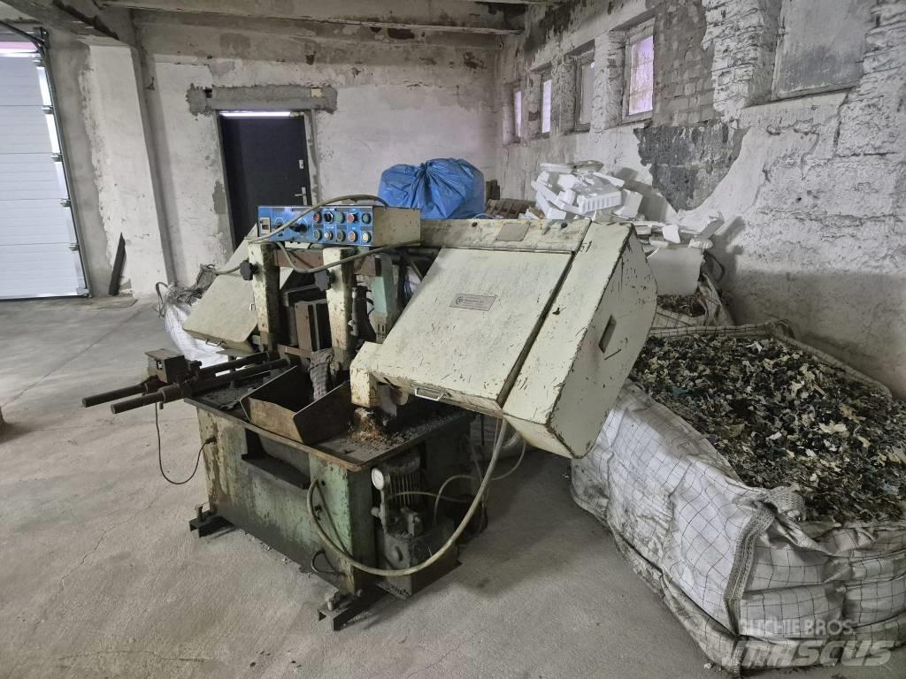  bandsaw Rexvarven AB Pilkekoneet, klapikoneet, hakkurit ja sirkkelit