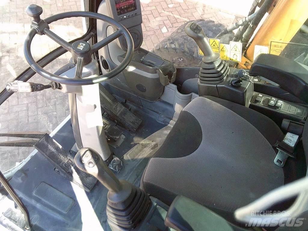 CAT M313D Pyöräkaivukoneet