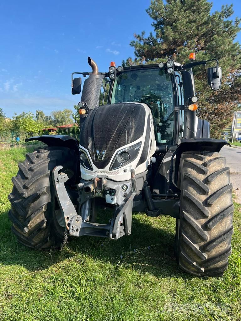 Valtra T234 Versu Traktorit