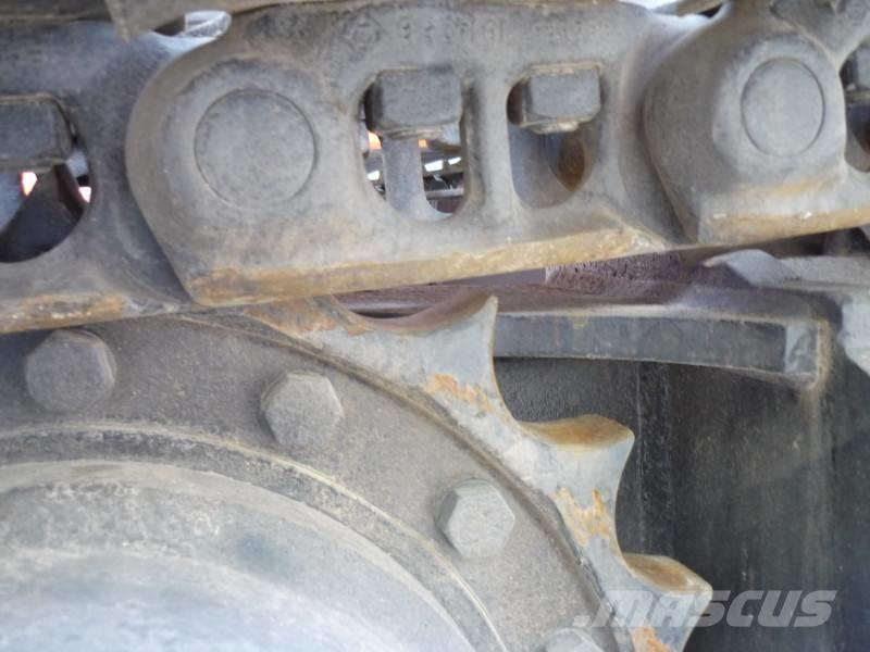 Hitachi EX 220-3 Telakaivukoneet