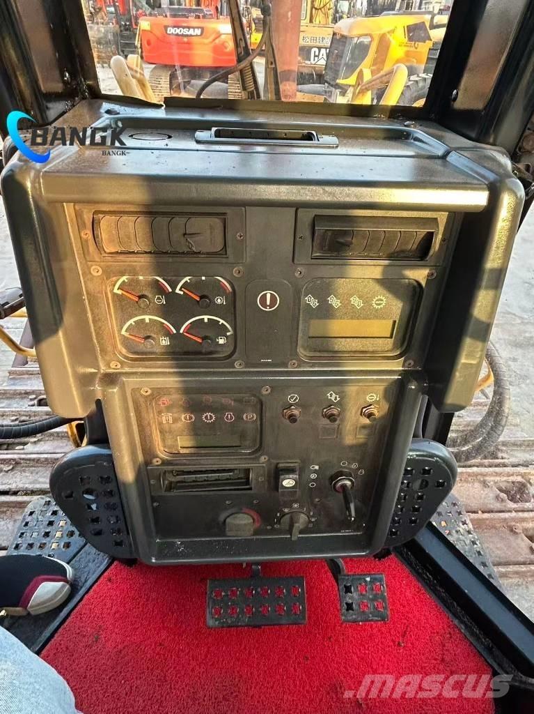 CAT D 6 N Telaketjupuskutraktorit