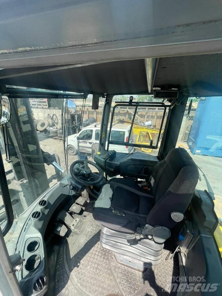 Kalmar DCG 250-12LB Dieseltrukit