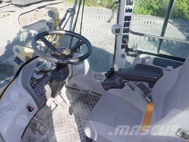 Volvo L 120 H Pyöräkuormaajat