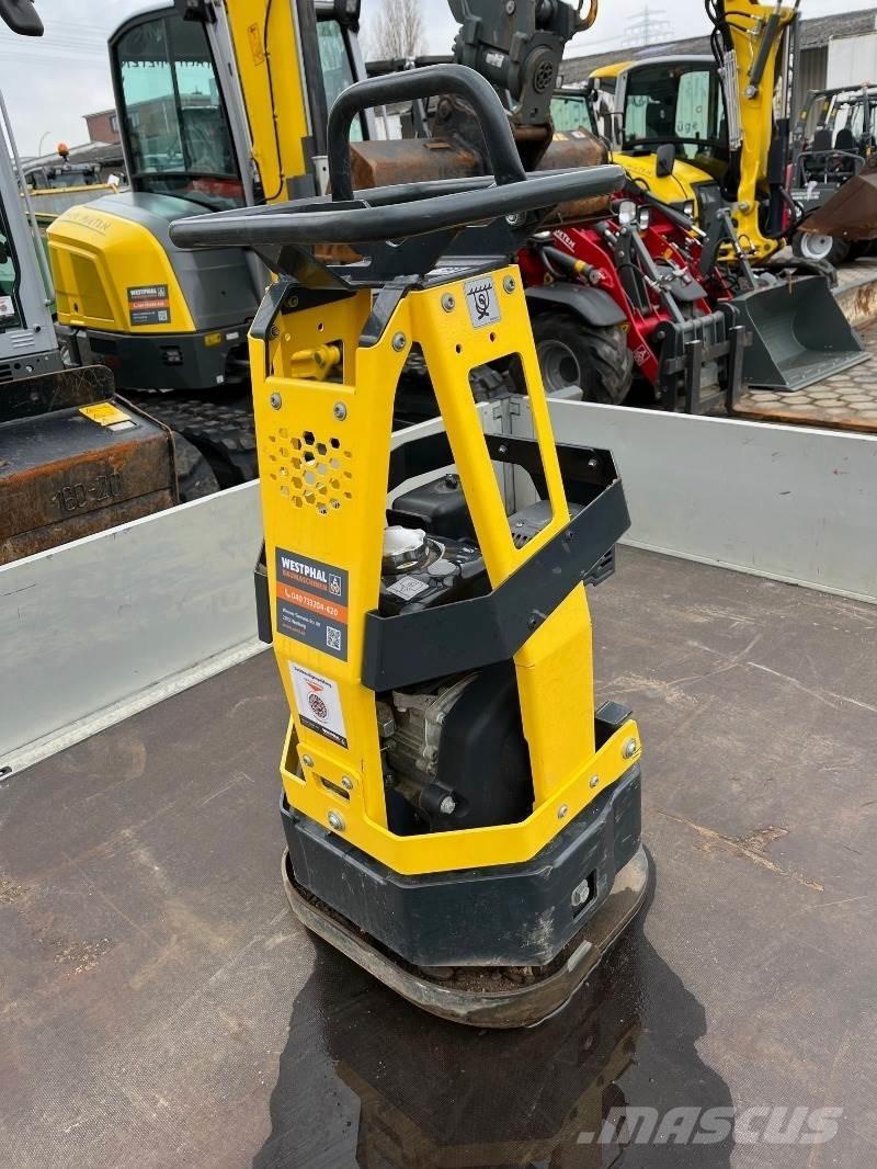 Bomag BR95 Tärylevyt