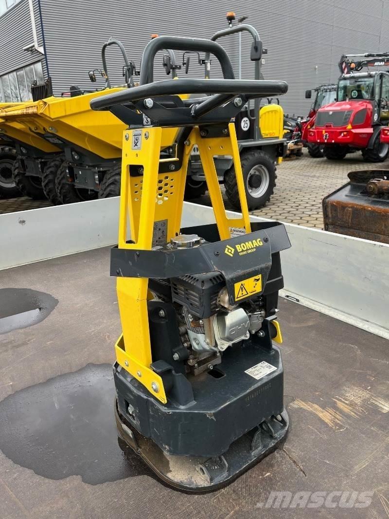 Bomag BR95 Tärylevyt