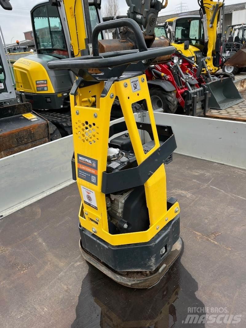 Bomag BR95 Tärylevyt