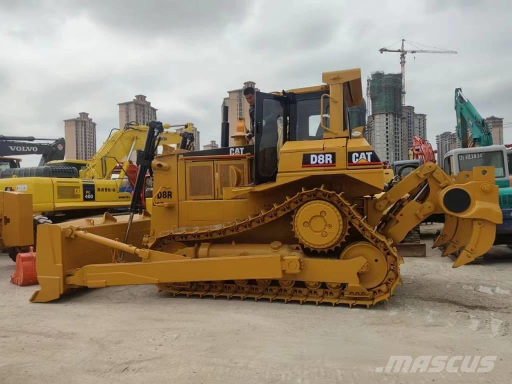 CAT D 8 R Telaketjupuskutraktorit