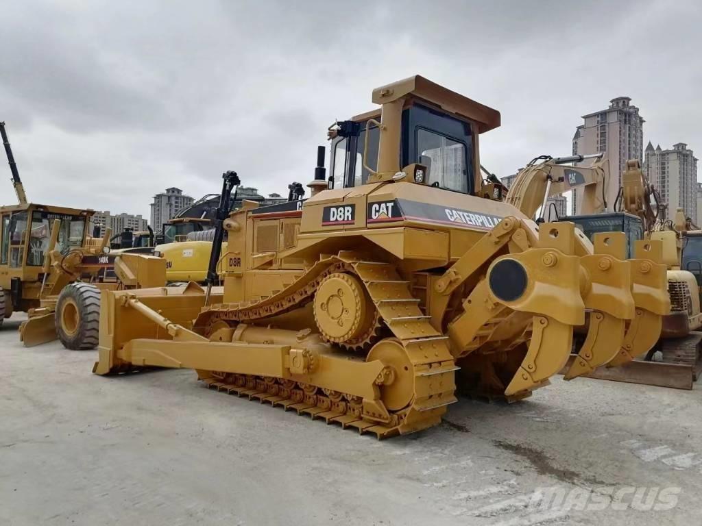 CAT D 8 R Telaketjupuskutraktorit