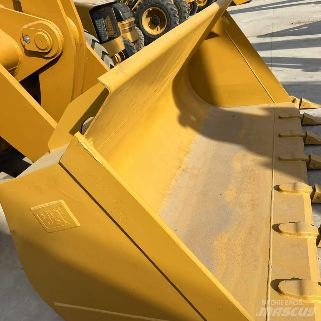 CAT 966 H Pyöräkuormaajat