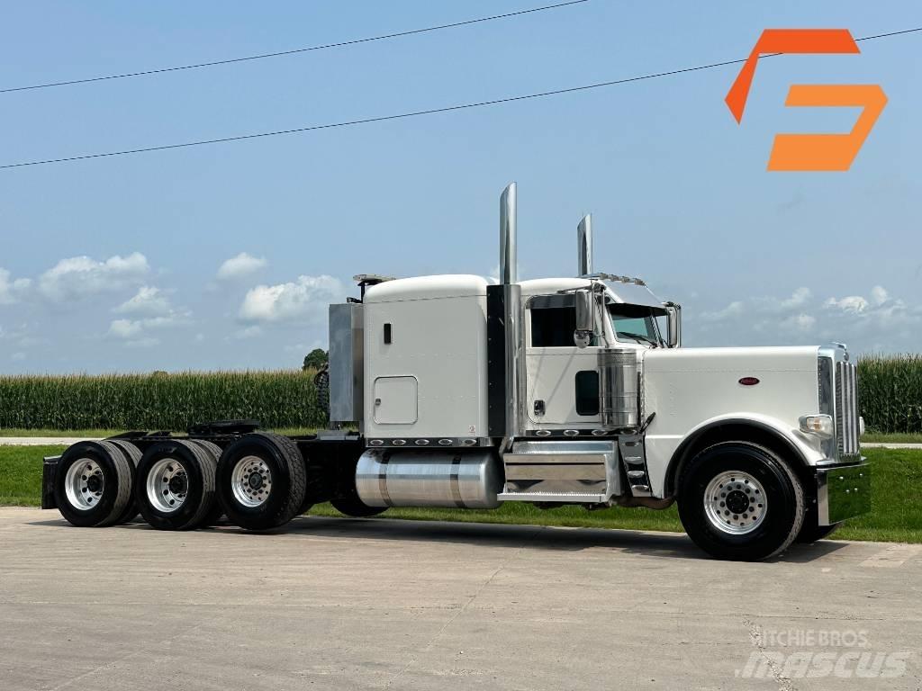 Peterbilt 389 Vetopöytäautot