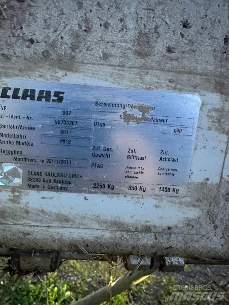 CLAAS Liner 2800 Pöyhimet ja haravat