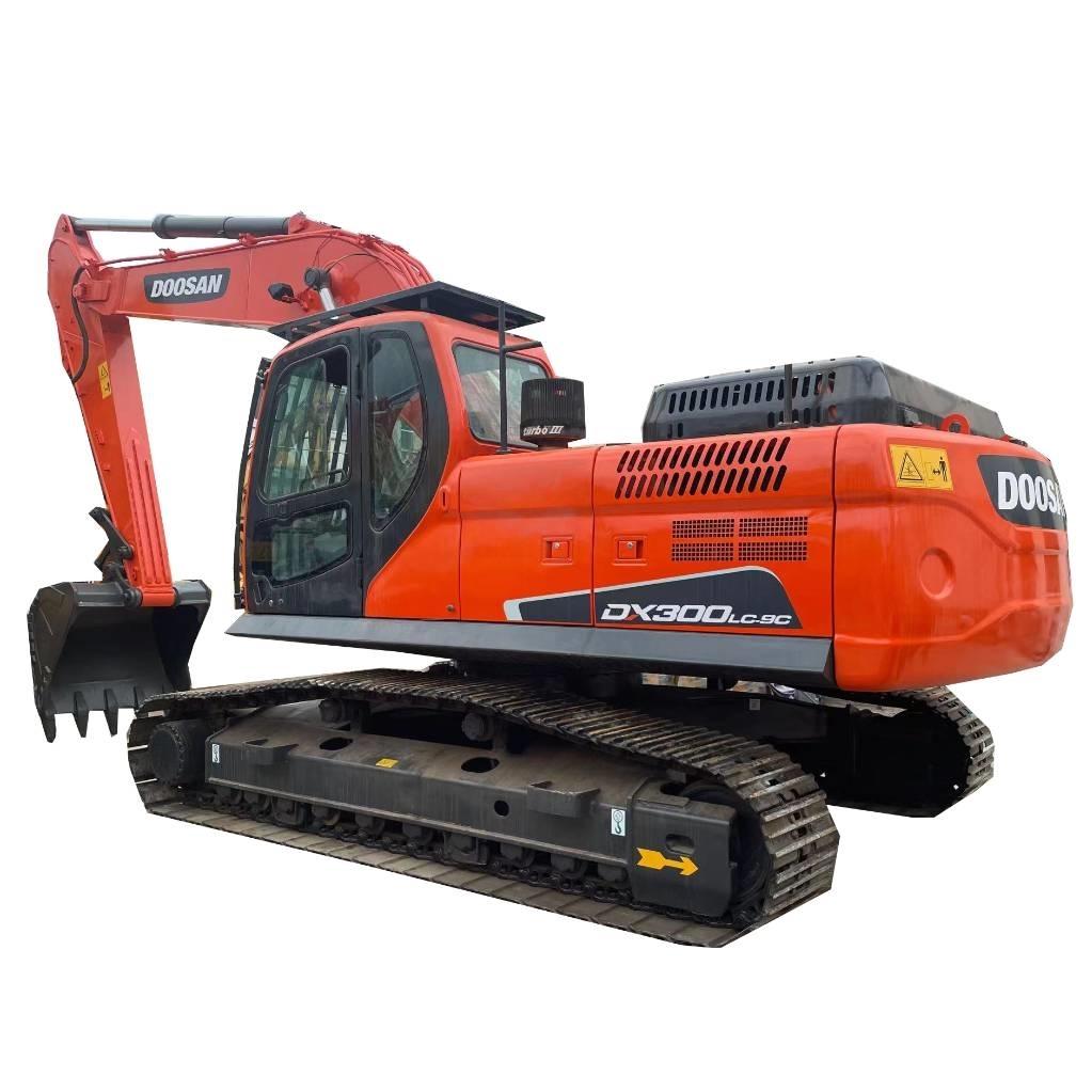 Doosan DX 300 LC Telakaivukoneet
