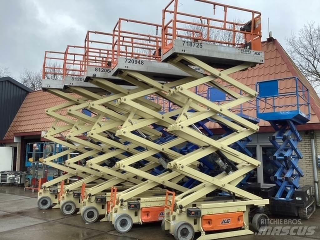 JLG 2630es Saksilavat