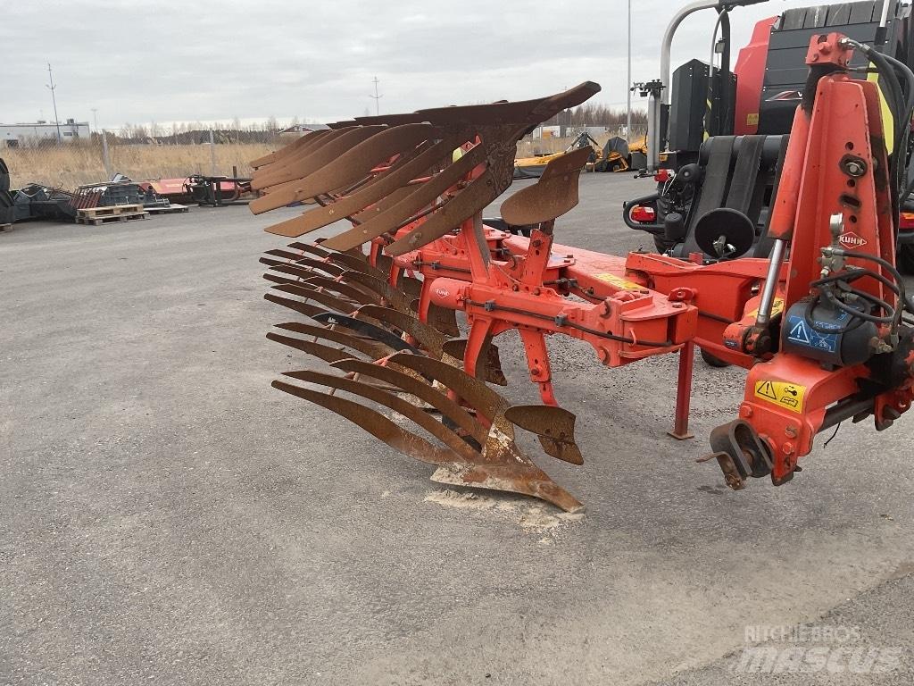 Kuhn Varimaster 122 Paluuaurat