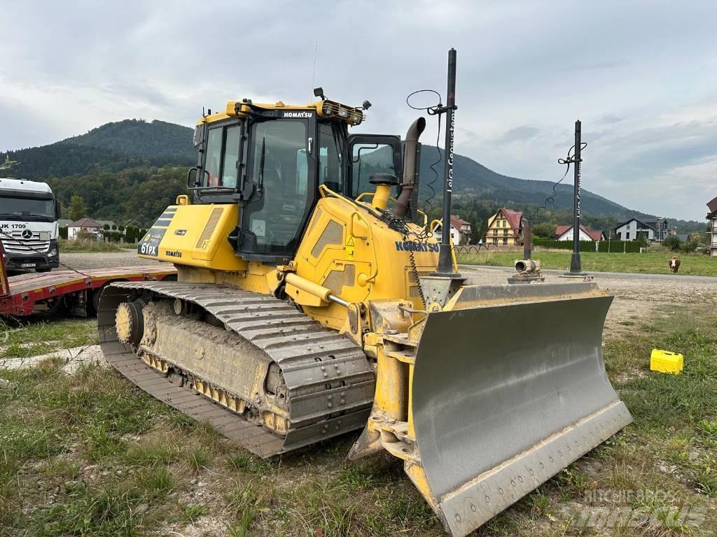 Komatsu D 61 PX24 Telaketjupuskutraktorit