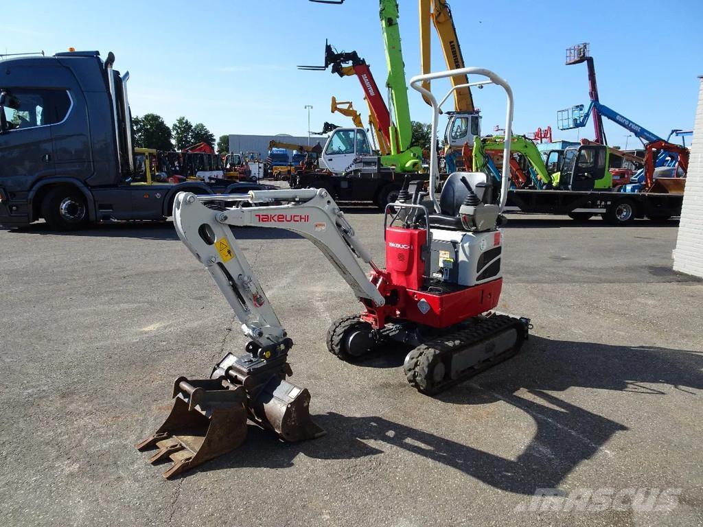 Takeuchi TB210 Minikaivukoneet < 7t
