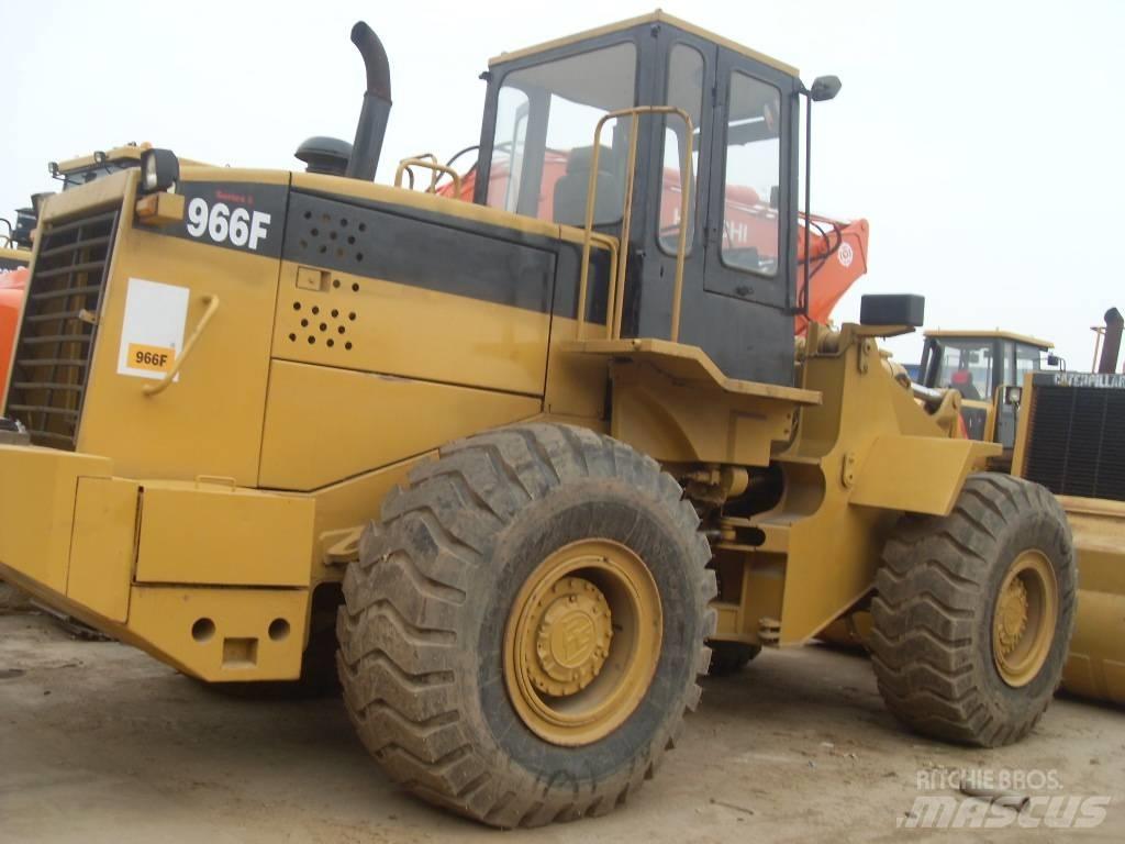 CAT 966 F Pyöräkuormaajat