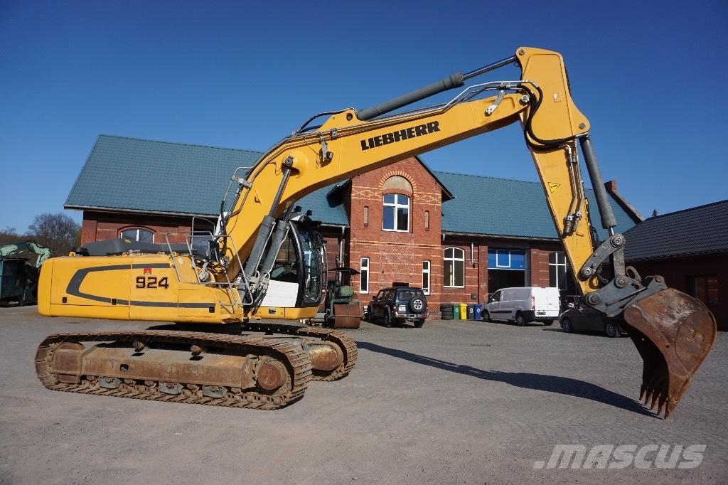 Liebherr R 924 LC Telakaivukoneet