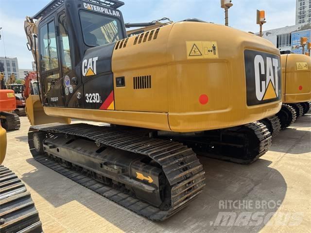CAT 323 D L Telakaivukoneet