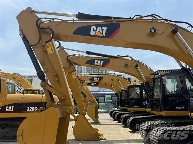 CAT 323 D L Telakaivukoneet