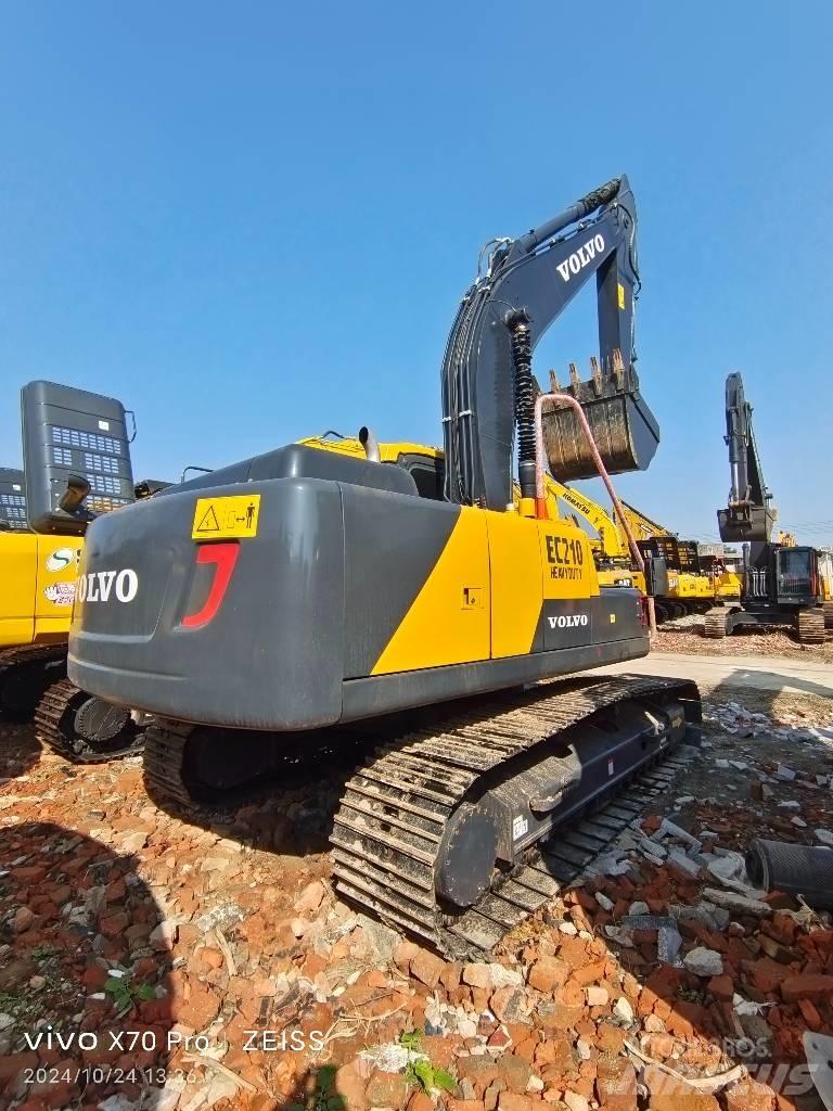 Volvo EC 210 Telakaivukoneet