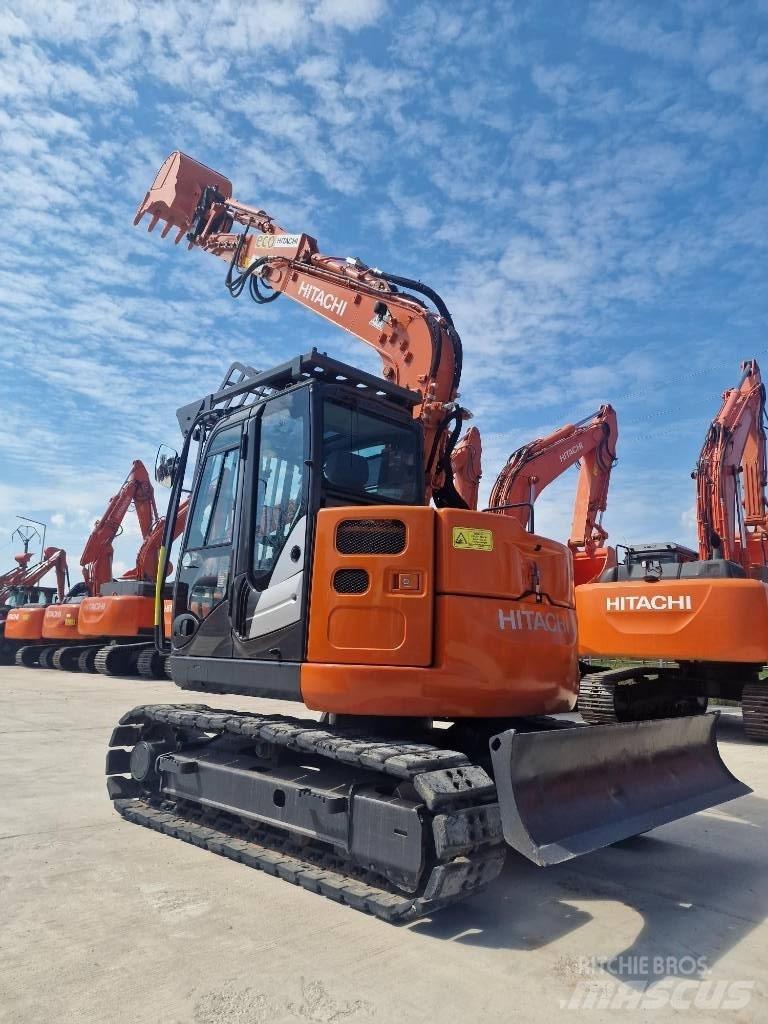 Hitachi ZX 85 Midikaivukoneet 7t - 12t